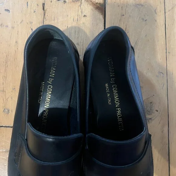 Women by Common Projects black leather loafer - Picture 2 of 9